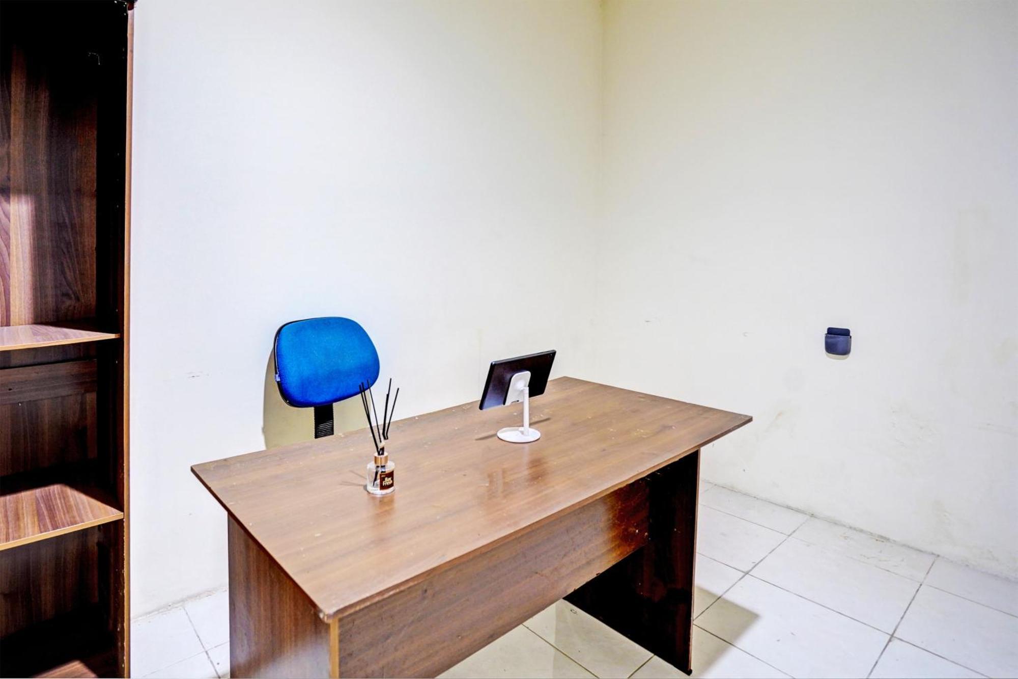 Oyo 93112 Garden Homestay 3 Merlion Surabaja Exteriér fotografie