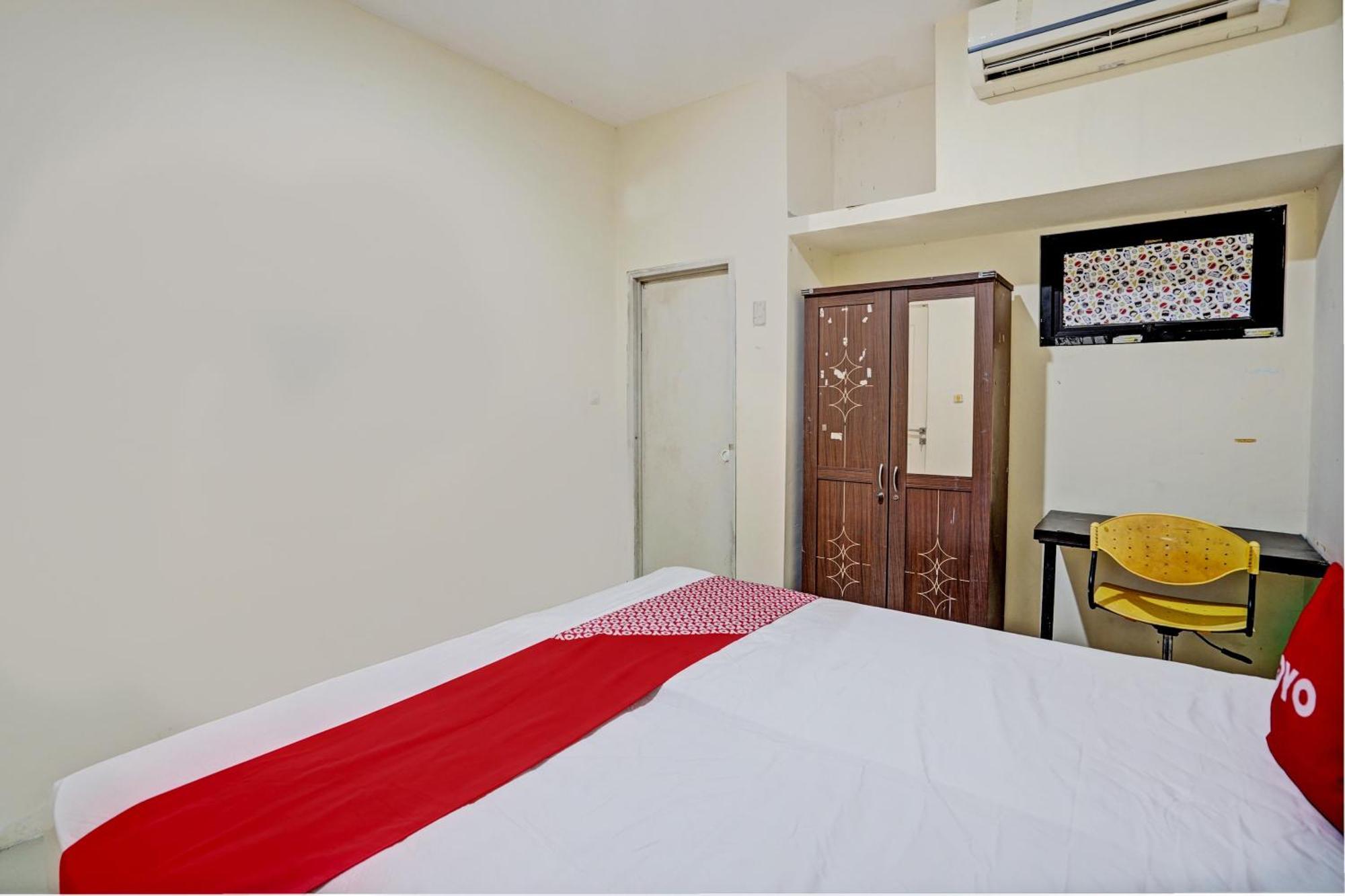 Oyo 93112 Garden Homestay 3 Merlion Surabaja Exteriér fotografie